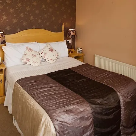 Отель Bellbridge House 3*
