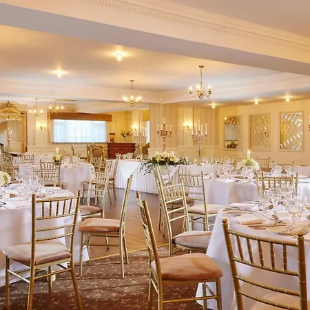 Отель Bellbridge House 3*