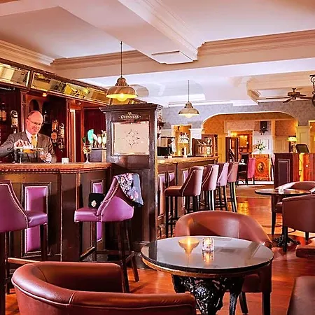 Bellbridge House 3*