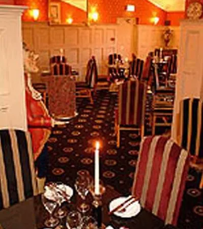 Bellbridge House Отель