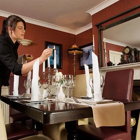 Bellbridge House Hotel 3*