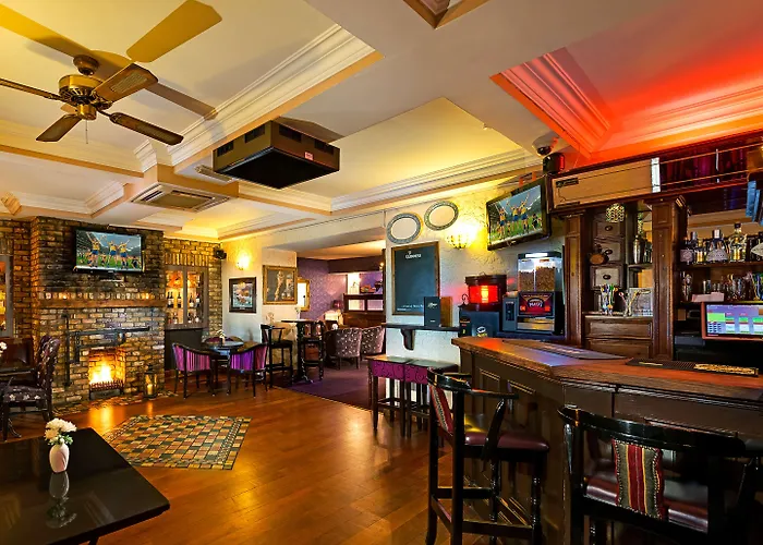 Hotel Bellbridge House